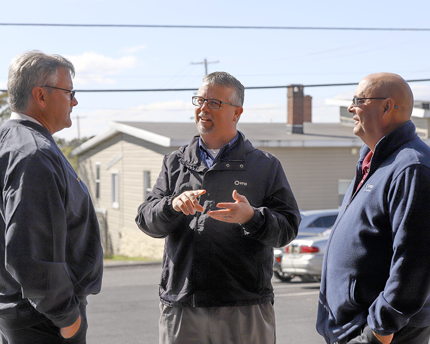 Mike and David talking to a Chief